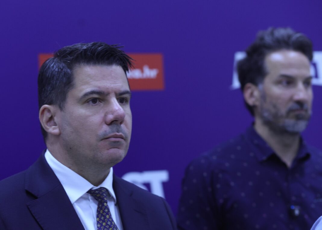 Most traži da se na izvanrednoj sjednici Sabora obrate i građani Like Most traži da se na izvanrednoj sjednici Sabora obrate i građani Like
