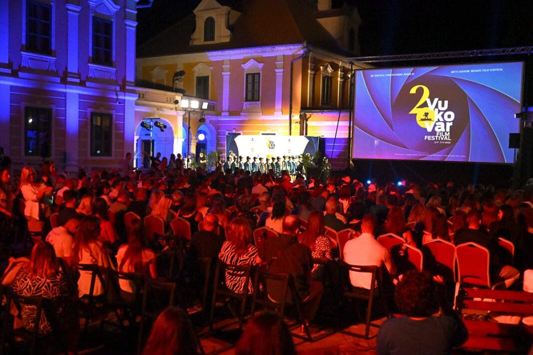 Otvoren 20. Vukovar film festival: Prvi put u povijesti otvaranje uživo prenosio HRT Otvoren 20. Vukovar film festival: Prvi put u povijesti otvaranje uživo prenosio HRT