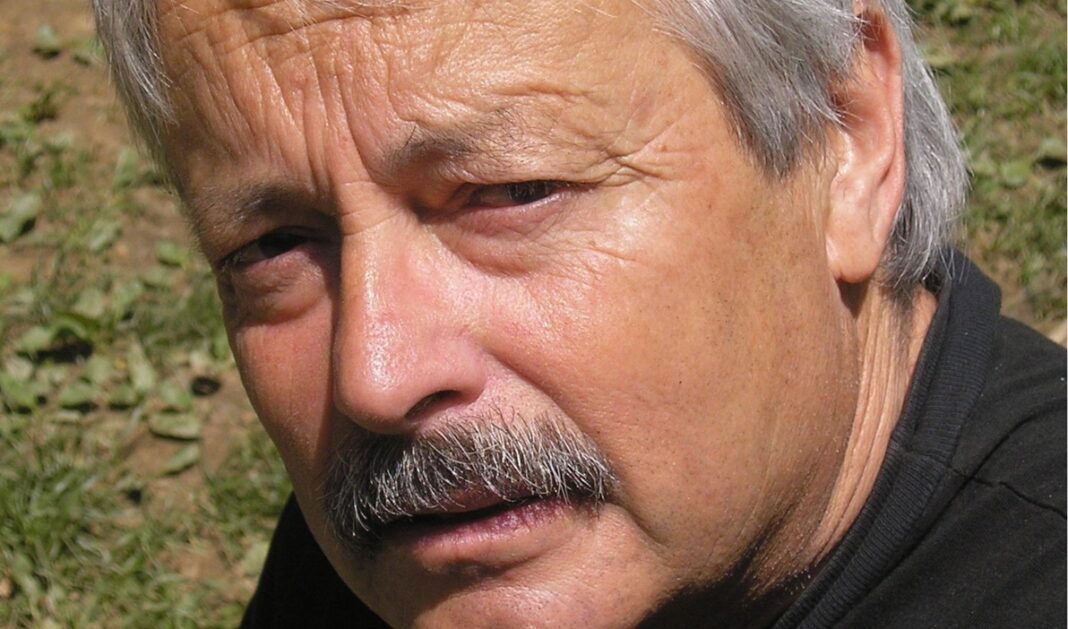 Preminuo književnik i dramatičar Slobodan Šnajder – autor ‘Hrvatskog Fausta’ i ‘Doba mjedi’ Preminuo književnik i dramatičar Slobodan Šnajder – autor ‘Hrvatskog Fausta’ i ‘Doba mjedi’
